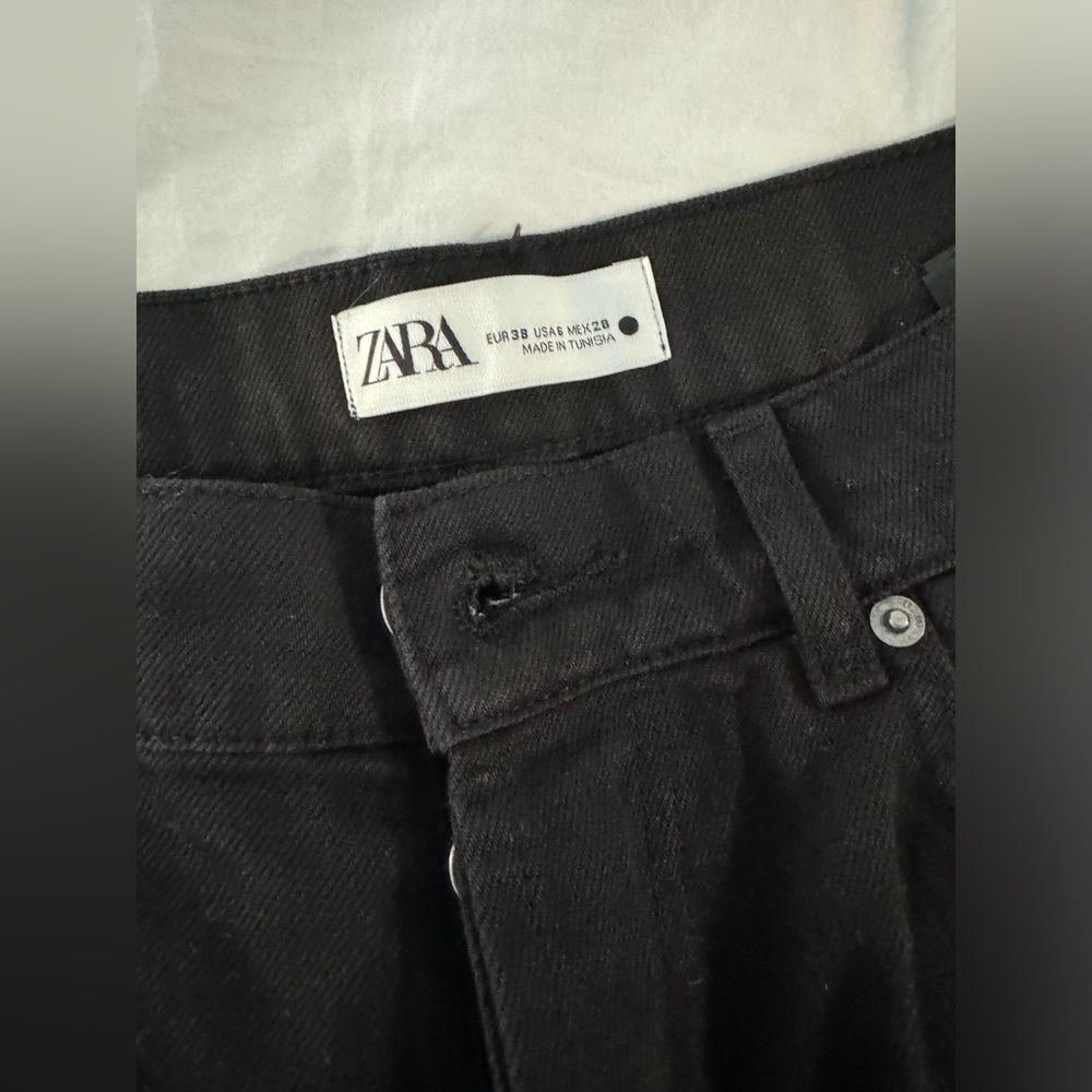 High waisted relaxed Zara jeans - black size 6